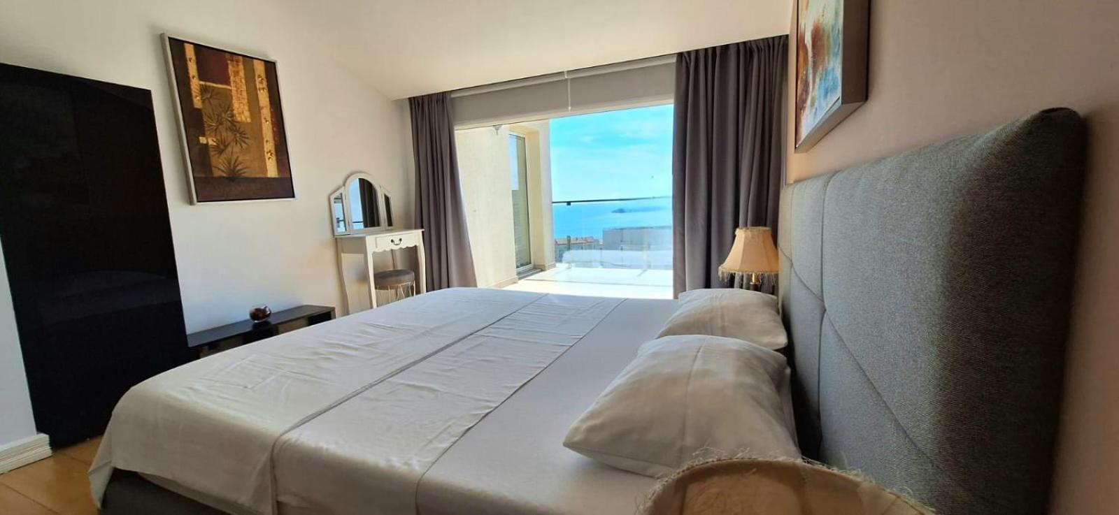 Spa Resort Luxury Apartments Budva Rum bild